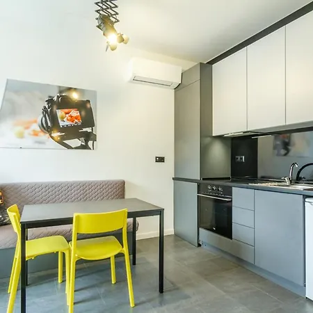 Viral 2 Bedroom Photo Loft شقة